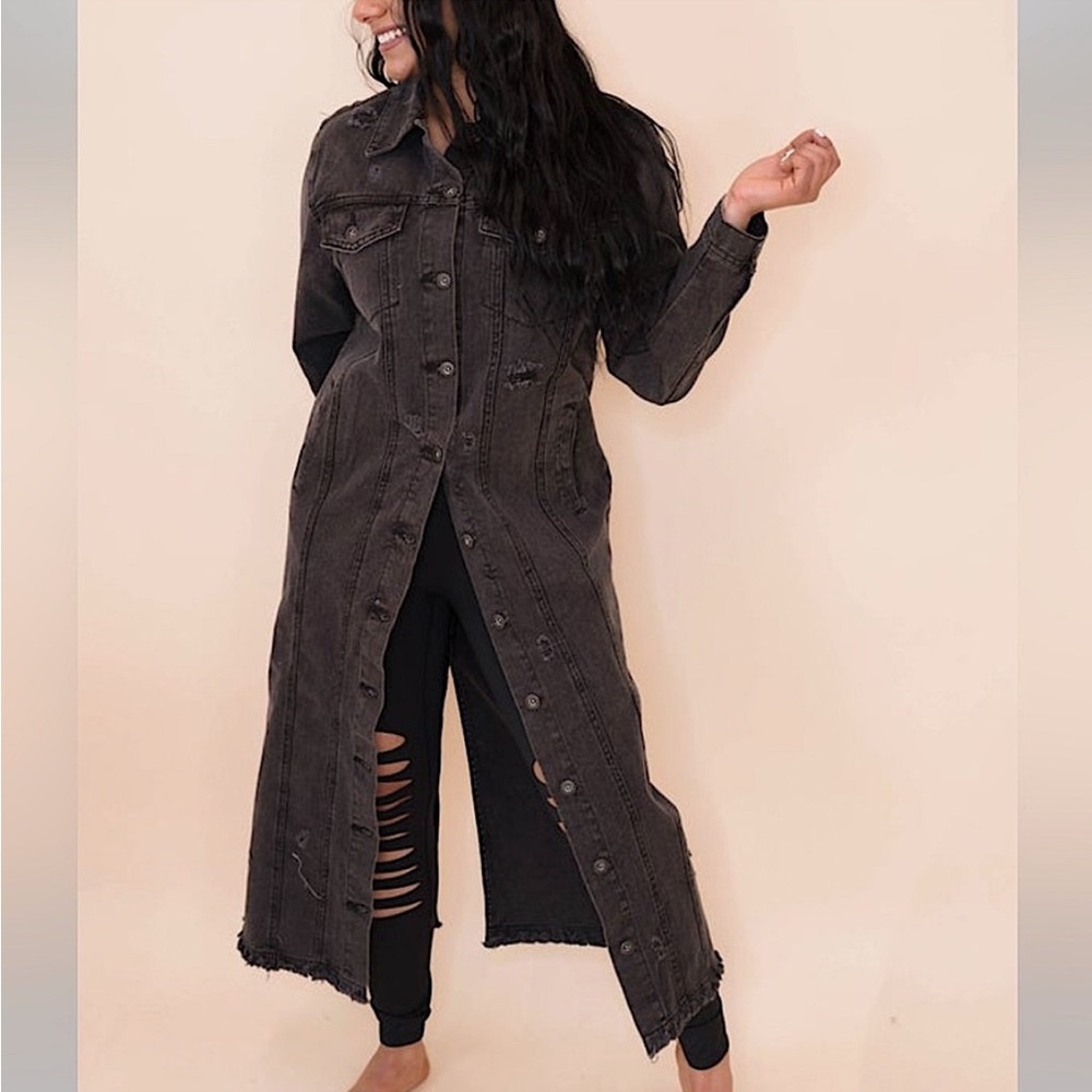 NEW w/Tags! BLUE AGE: BLACK Long Button Down Distressed Denim Jacket SMALL